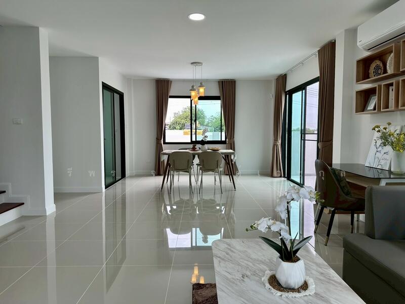 For Rent - Lake Valley Bowin, Chon Buri