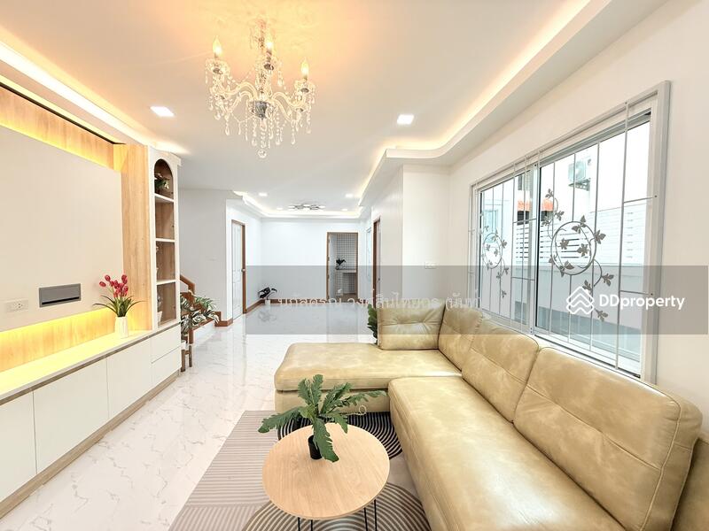 ขาย - Baan Pensiri Place Suwinthawong-Suwanabhum : บ้านเพ็ญศิริ เพลส สุวินทวงศ์-สุวรรณภูมิ, กรุงเทพ