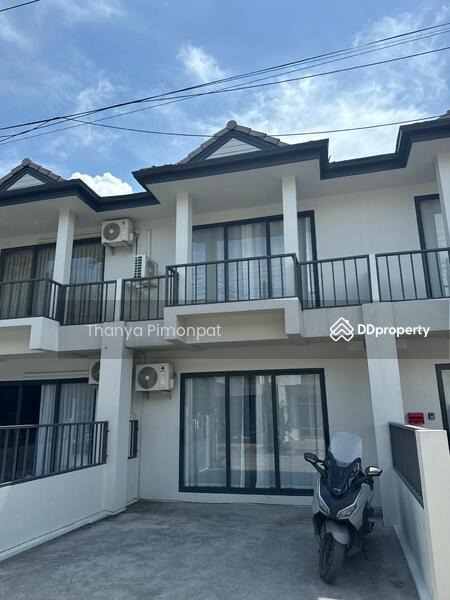 For Sale - 2 Bedrooms Townhouse Private Close, Surat Thani