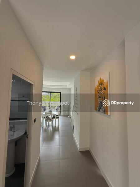 For Sale - 2 Bedrooms Townhouse Private Close, Surat Thani
