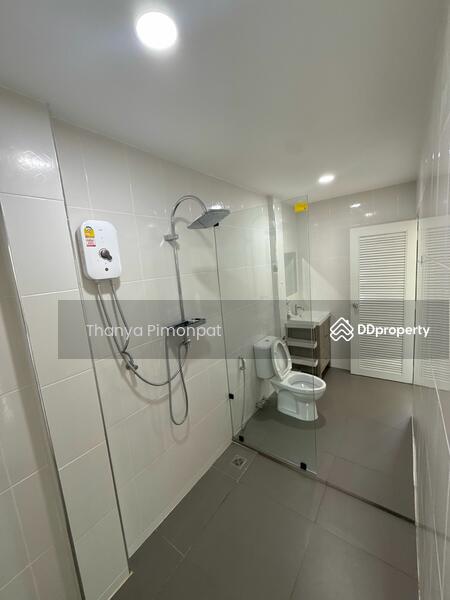 For Sale - 2 Bedrooms Townhouse Private Close, Surat Thani