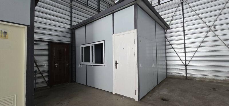 Kranwadee Phutthamonthon Sai 3, Bangkok, Phutthamonthon 3 Road, Bang Phai, Bang Khae, Bangkok, , 190 sqm, Warehouse/Factory For Rent, by พรรณิภา เลากลาง, 60037020 - DDproperty.com