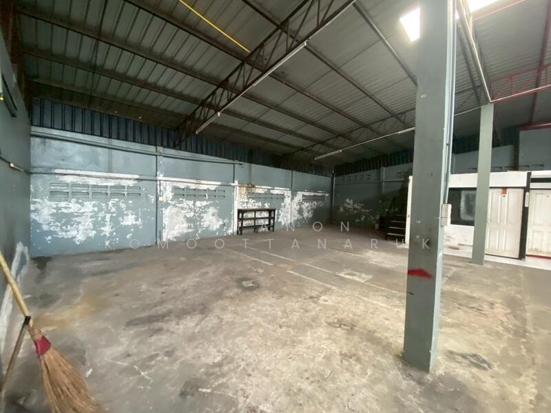 ให้เช่า - ให้เช่าโกดังพร้อมสำนักงาน ถ.รัตนาธิเบศร์ ซ.9 ทำเลดี เดินทางสะดวก ใกล้ MRT สถานีศูนย์ราชการนนทบุรี, นนทบุรี