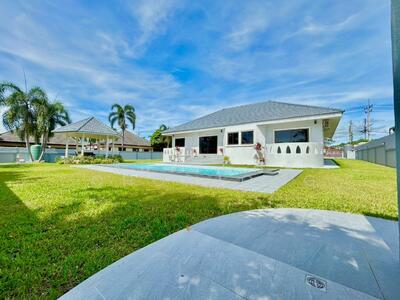 ขาย - Na Chom Thian, ชลบุรี