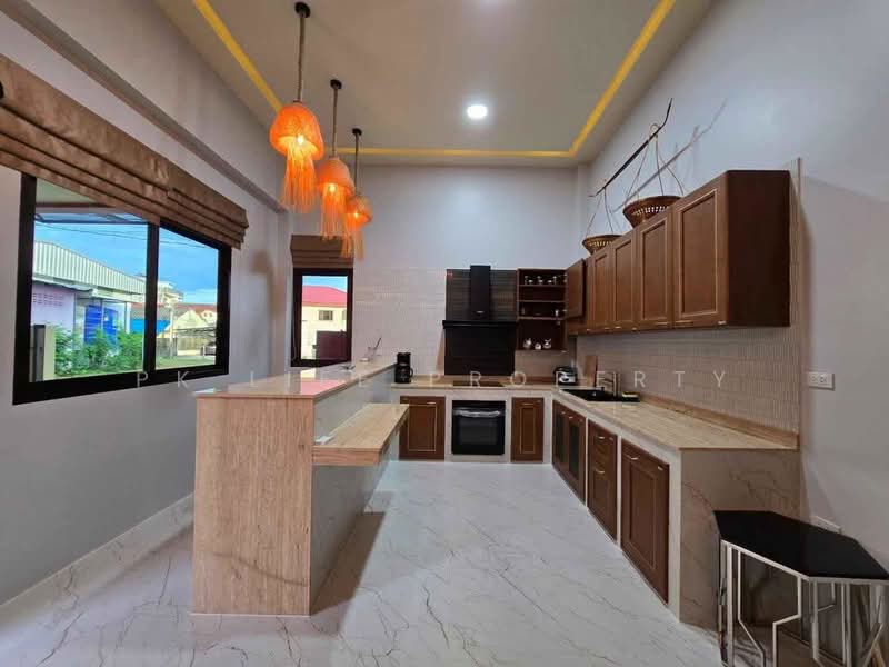 7R0920 Pool villa for rent 2 bedroom 3 bathroom 70,000/month at rawai have fully furnished, Phuket, Rawai, Muang Phuket, Phuket, 2 Bedrooms, 200 sqm, Villa For Rent, by PK LIFE Property, 60037392 - DDproperty.com