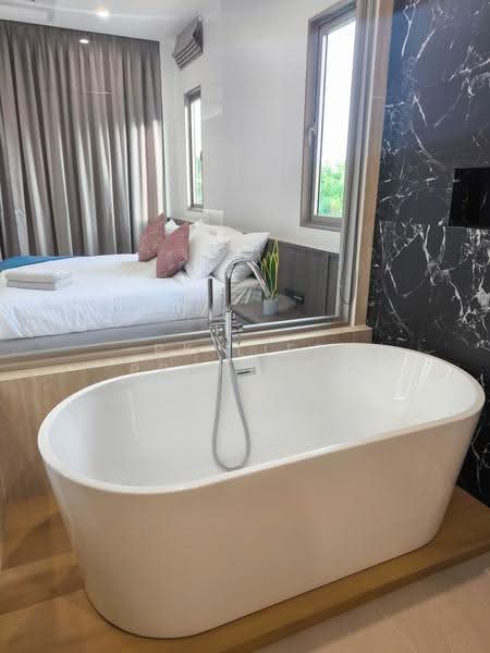 7R0923 Pool villa for rent 4 bedroom 5 bathroom 250,000/month at rawai have fully furnished, phuket, Rawai, Muang Phuket, Phuket, 4 Bedrooms, 320 sqm, Villa For Rent, by PK LIFE Property, 60037418 - DDproperty.com