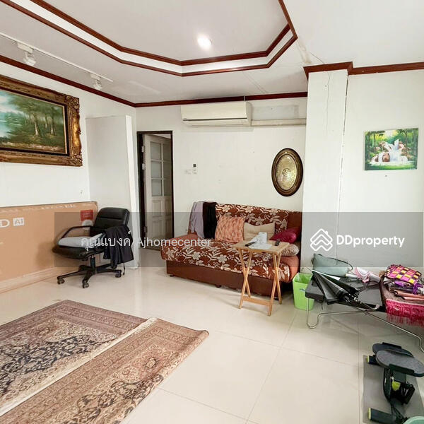ขาย - Moobaan Phetmanee Rat Uthit 18 : หมู่บ้าน เพชรมณี ราษฎร์อุทิศ 18, กรุงเทพ