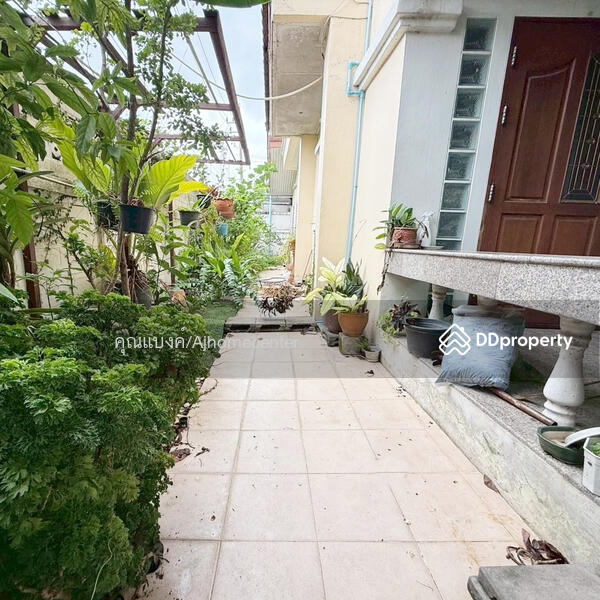 ขาย - Moobaan Phetmanee Rat Uthit 18 : หมู่บ้าน เพชรมณี ราษฎร์อุทิศ 18, กรุงเทพ