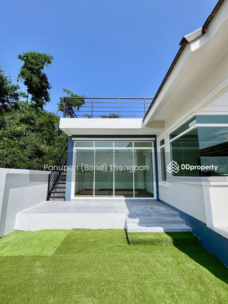For Sale - 3 Bedrooms 3 Bathrooms House for Sale in Bangsare, Chon Buri