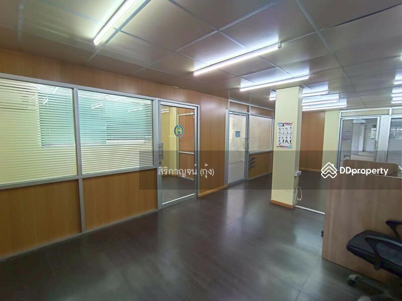 ให้เช่า - โกดัง พร้อมสำนักงาน เช่า 150,000 บาท /เดือน, กรุงเทพ