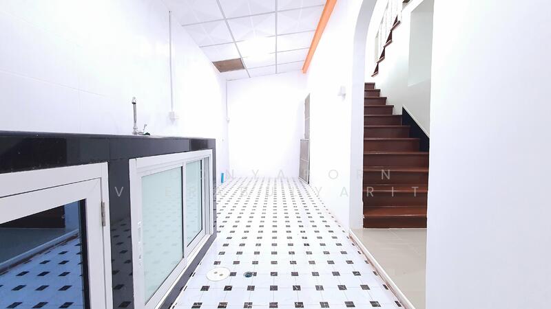 Baan Pruksa 14 A Bangbuathong : บ้านพฤกษา 14 เอ บางบัวทอง, นนทบุรี, ซอย หมู่บ้านพฤกษา 14 เอ, บางคูรัด, บางบัวทอง, นนทบุรี, 120 ตร.ม., บ้านเดี่ยว ขาย, โดย Poonyaporn Veerabulyarit, 60038685 - DDproperty.com