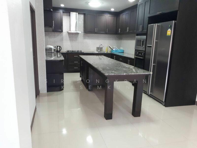 For Sale - View Point Village, Chon Buri (Pattaya)