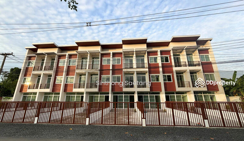 For Sale - Patan Home Office / TownHome, starting 25 sq.w., strong structure, near Chiang Mai Government Center, Chiang Mai