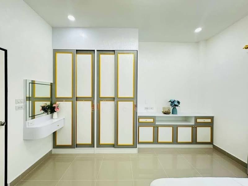 Rattanakorn Village 18, Chon Buri (Pattaya), Na Kloe, Bang Lamung (Pattaya), Chon Buri (Pattaya), 3 Bedrooms, 274 sqm, Villa For Sale, by A LIST ELITE SELECTED, 60039577 - DDproperty.com