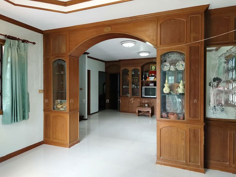 Corner Single House at the front of Silalee1,Rangsit Klong2 in prime location, Pathum Thani, Prachathipat, Thanyaburi, Pathum Thani, 5 Bedrooms, 200 sqm, Single Detached House For Sale, by ภัทรภร ลาวัณยากุล, 60039778 - DDproperty.com