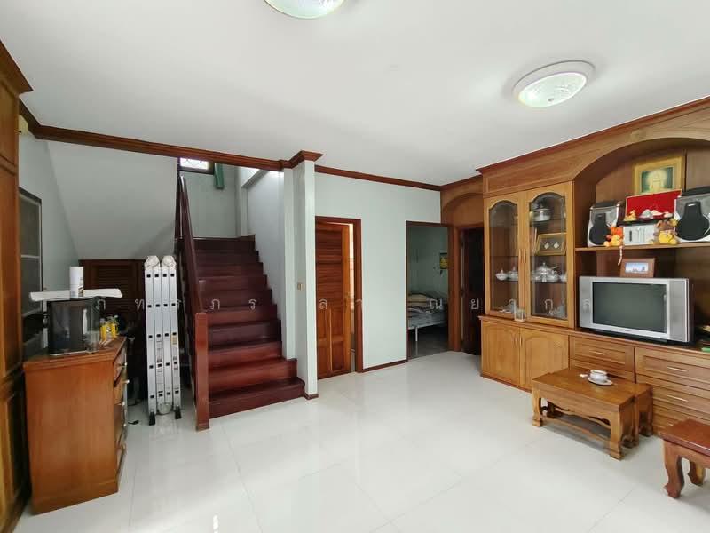 บ้านเดี่ยว อยู่ต้นโครงการ หมู่บ้านสีวลี 1 รังสิต คลองสอง หลังมุม ทำเลดี, ปทุมธานี, ประชาธิปัตย์, ธัญบุรี, ปทุมธานี, 200 ตร.ม., บ้านเดี่ยว ขาย, โดย ภัทรภร ลาวัณยากุล, 60039778 - DDproperty.com