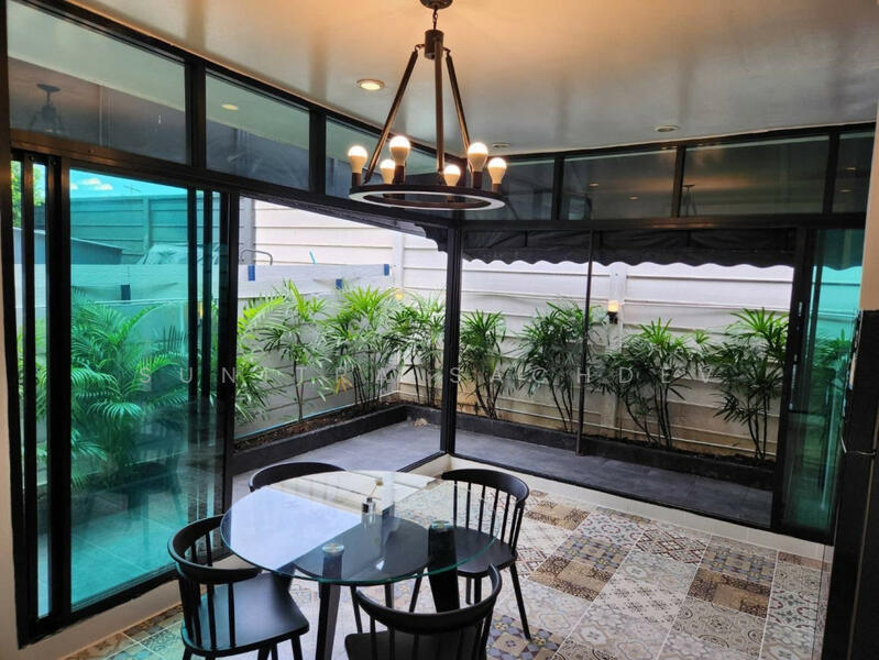 Areeya Mandarina Sukhumvit 77, Bangkok, Sukhumvit 77 Road (On Nut), Suan Luang, Bangkok, 3 Bedrooms, 130 sqm, Townhouse For Rent, by Sunitra Sachdev, 60039783 - DDproperty.com
