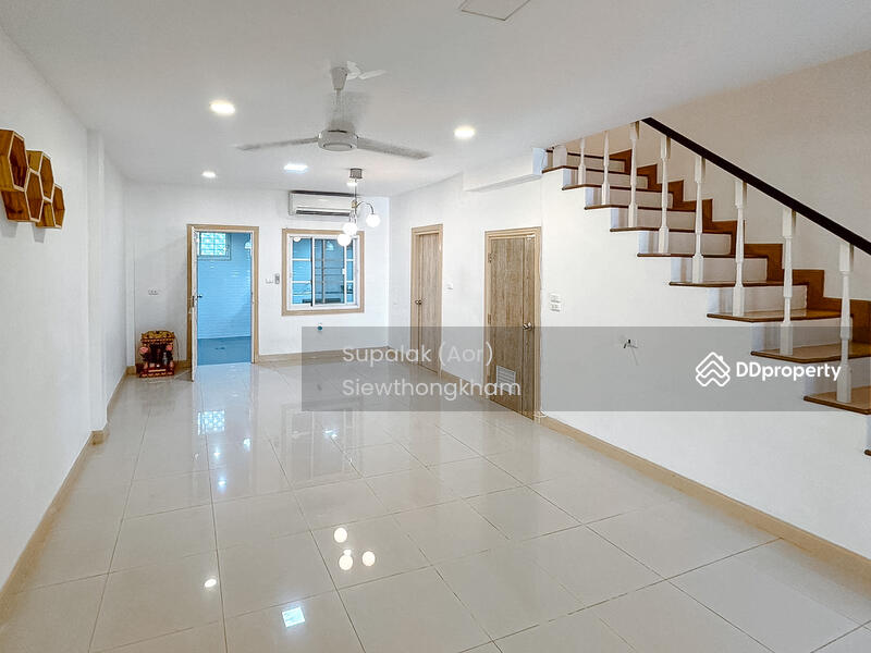 For Sale - Royal Rachawadee, Bangkok