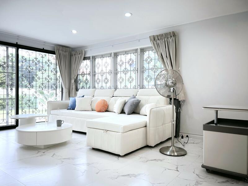 House in Suanluang, Bangkok, Suan Luang, Suan Luang, Bangkok, 4 Bedrooms, 299 sqm, Single Detached House For Rent, by Knight Frank Chartered (Thailand) Co.,Ltd, 60039935 - DDproperty.com