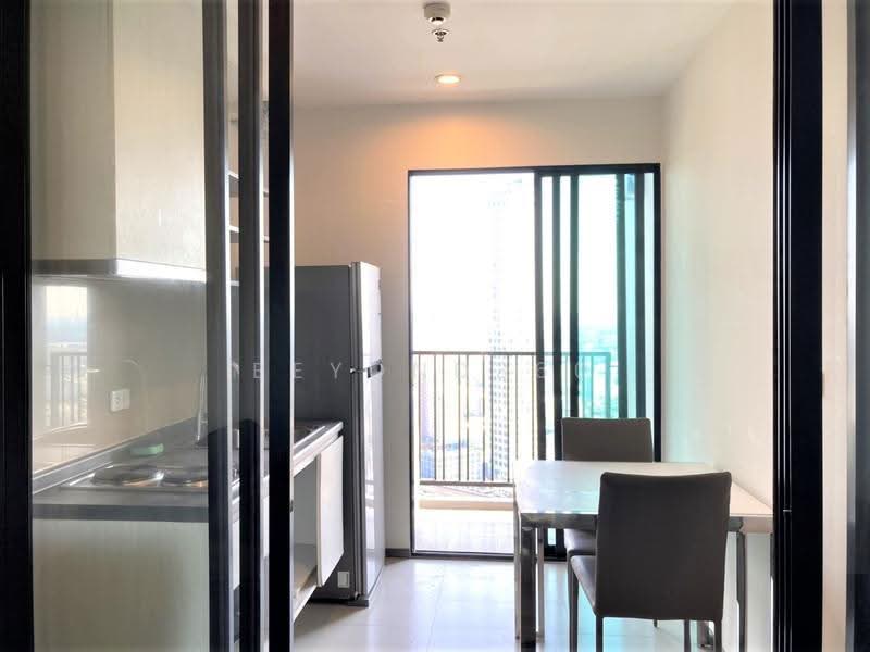 The Base Park West Sukhumvit 77, Bangkok, 11 Soi Sukhumvit 77 Sukhumvit Road, Phra Kanong Nua, Watthana, Bangkok, 1 Bedroom, 30 sqm, Condo For Rent, by Beyond360, 60040029 - DDproperty.com