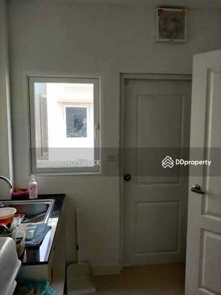 For Rent - Centro Prachauthit 90, Samut Prakan