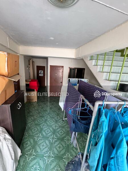 For Sale - Corner Seaside Building – Pratumnak, Pattaya, Chon Buri