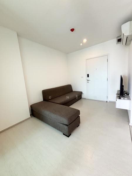 Aspire Erawan, Samut Prakan, Sukhumvit, Pak Nam, Muang Samut Prakarn, Samut Prakan, 1 Bedroom, 36 sqm, Condo For Rent, by เชอ พร็อพ, 60040874 - DDproperty.com