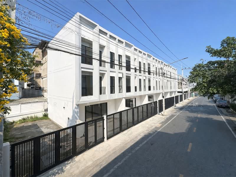 For Rent - For Rent! New 3-Storey Home Office in PRIMERO Project – Rangsit, Mueang Ek, Pathum Thani