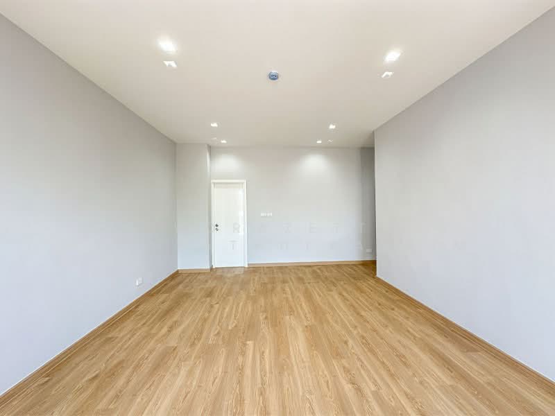 For Rent - For Rent! New 3-Storey Home Office in PRIMERO Project – Rangsit, Mueang Ek, Pathum Thani