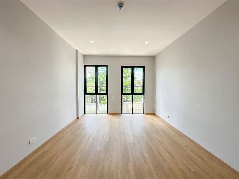For Rent - For Rent! New 3-Storey Home Office in PRIMERO Project – Rangsit, Mueang Ek, Pathum Thani
