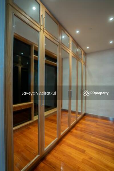 ให้เช่า - Royal River Place : รอยัล ริเวอร์ เพลส, กรุงเทพ