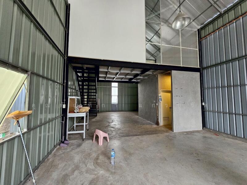 For Rent - ให้เช่าโกดัง ถ.ลาดพร้าว35, Bangkok