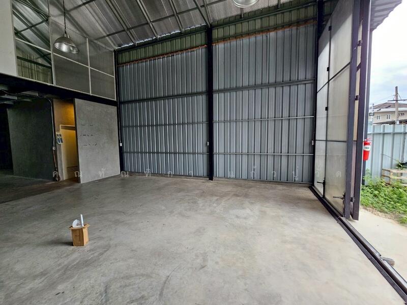 For Rent - ให้เช่าโกดัง ถ.ลาดพร้าว35, Bangkok