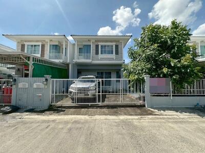 ขาย - Villaggio Pinklao-Salaya : วิลลาจจิโอ ปิ่นเกล้า-ศาลายา, นนทบุรี