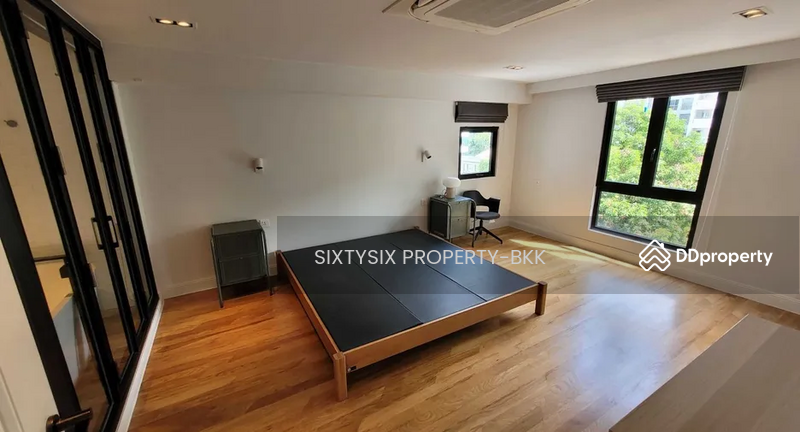 For Sale - Icon II, Bangkok