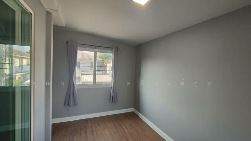 Prueklada Pinklao-Sai 5 : พฤกษ์ลดา ปิ่นเกล้า-สาย 5, นครปฐม, ถนนปิ่นเกล้า-นครชัยศรี, บางเตย, สามพราน, นครปฐม, 126 ตร.ม., บ้านเดี่ยว ขาย, โดย คุณนพพล อภินนท์กูล, 60042098 - DDproperty.com