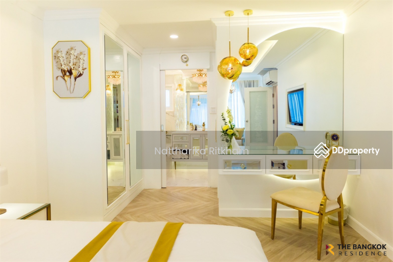 ให้เช่า - Townhouse area Pradit Manuthum, Prasert Manukit, Navamin, กรุงเทพ