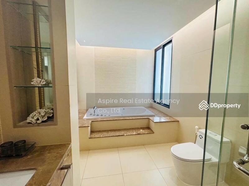 For Rent - Raveevan Suites, Bangkok
