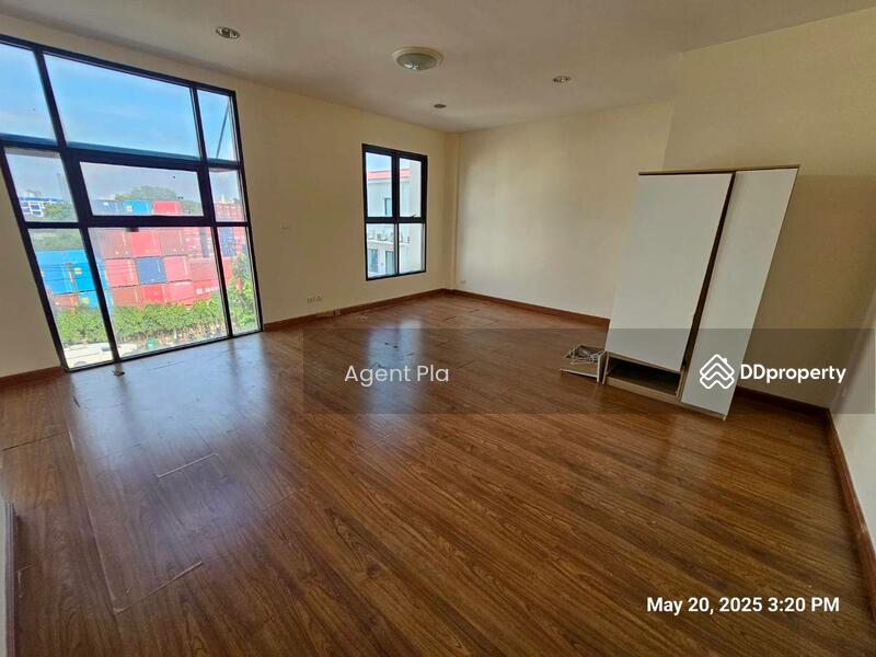 ให้เช่า - Baan Klang Krung Office Park Bangna : บ้านกลางกรุง ออฟฟิศ พาร์ค บางนา, กรุงเทพ