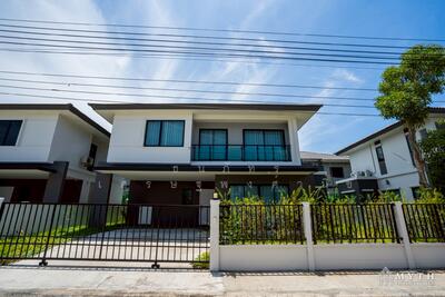 ขาย - Britania Bangna Km.26 : บริทาเนีย บางนา กม.26, สมุทรปราการ