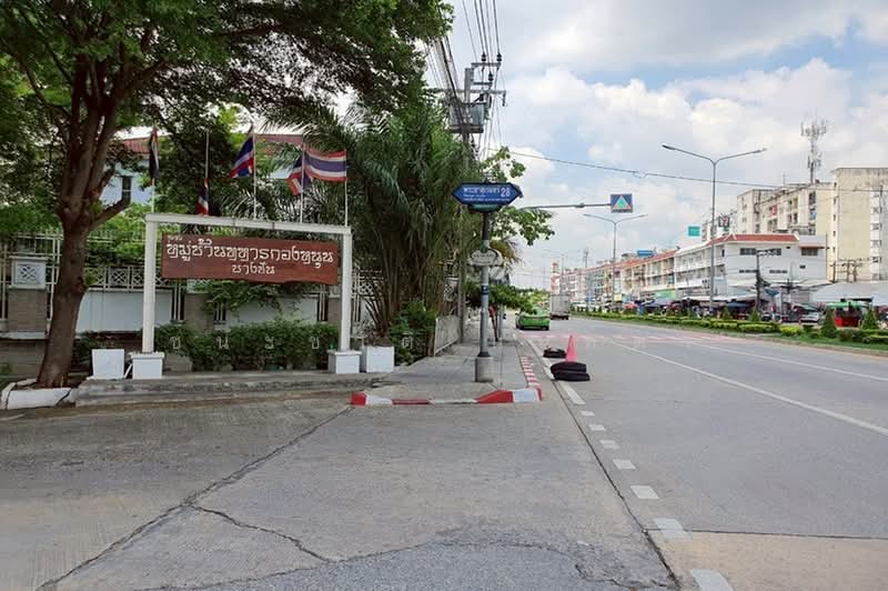 บ้านเดี่ยว หมู่บ้าน ทหารกองหนุน บางชัน เนื้อที่ 45 ตร.ว (ซอยพระยาสุเรนทร์ 28) เขตคลองสามวา, Bangkok, Bang Chun, Khlong Sam Wa, Bangkok, 2 Bedrooms, 180 sqm, Single Detached House For Sale, by ชนะชาติ นนท์ตา, 60042860 - DDproperty.com