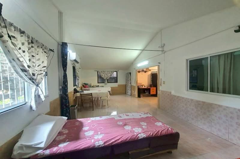 บ้านเดี่ยว หมู่บ้าน ทหารกองหนุน บางชัน เนื้อที่ 45 ตร.ว (ซอยพระยาสุเรนทร์ 28) เขตคลองสามวา, กรุงเทพ, บางชัน, คลองสามวา, กรุงเทพ, 180 ตร.ม., บ้านเดี่ยว ขาย, โดย ชนะชาติ นนท์ตา, 60042860 - DDproperty.com