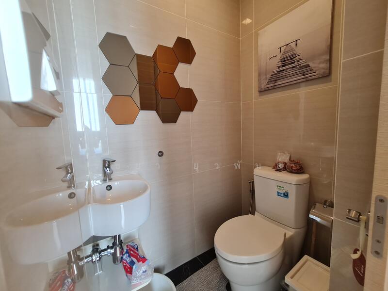 Park Origin Phrom Phong (Park 24), Bangkok, 68 Soi Sukhumvit 24, Khong Tan, Khlong Toei, Bangkok, 2 Bedrooms, 55 sqm, Condo For Rent, by Rachaya Yuvaphan, 60043120 - DDproperty.com