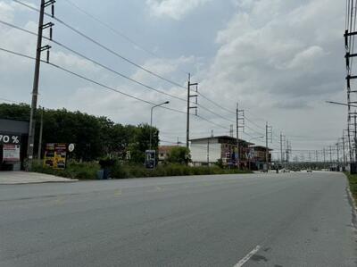 ขาย - 6 ไร่ ติดถนนสาธารณะ 2 ด้าน สูงกว่าถนนไม่ต้องถม, ระยอง