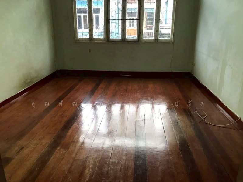ให้เช่าตึกแถว2ชั้น, Bangkok, Chan Kasem, Chatuchak, Bangkok, , 30 sqm, Shophouse For Rent, by ทัณฑิกา แก้วปู่วัด, 60043543 - DDproperty.com