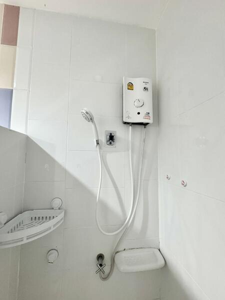 ให้เช่าทาวน์โฮมชั้นเดียว ม.เซนสิริสปอร์ต แหลมฉบัง ศรีราชา, Chon Buri (Pattaya), Thung Suk La, Si Racha, Chon Buri (Pattaya), 2 Bedrooms, 65 sqm, Townhouse For Rent, by Dusit Saengfa, 60043558 - DDproperty.com