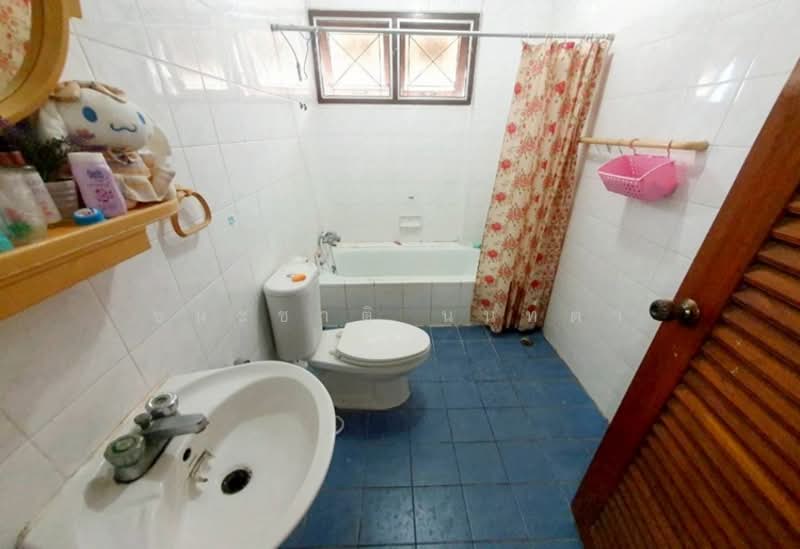 บ้านเดี่ยว หมู่บ้าน ศรีมีนวิลเลจ (ซ.ราษฎร์อุทิศ 40) เนื้อที่ 51 ตรว.แขวงมีนบุรี เขตมีนบุรี, กรุงเทพ, มีนบุรี, มีนบุรี, กรุงเทพ, 204 ตร.ม., บ้านเดี่ยว ขาย, โดย ชนะชาติ นนท์ตา, 60043567 - DDproperty.com