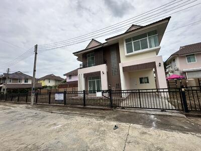 ขาย - บ้านเลขที่ 199/114 หมู่ที่ 5 หมู่บ้าน ปาลิกา กรีนวิลล์ ถนน สาริกา-นางรอง (3049) ตำบล บ้านใหญ, นครนายก