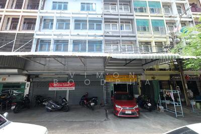 ขาย - ตึกแถว ป้อมปราบศัตรูพ่าย, กรุงเทพ