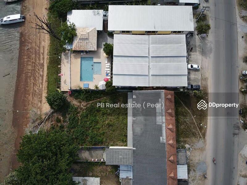 ขาย - ขายตึกแถวติด ทะเล อ่าวน้ำเมา สามารทำ hostel ร้านค้าได้, กระบี่
